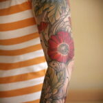 Фото женского цветного рисунка тату 09.01.2021 №1459 -color female tattoo- tatufoto.com