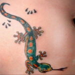 Фото женского цветного рисунка тату 09.01.2021 №1515 -color female tattoo- tatufoto.com