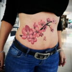 Фото женского цветного рисунка тату 09.01.2021 №1620 -color female tattoo- tatufoto.com