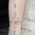 Фото интересного рисунка татуировки 08.01.2021 №11137 -interesting tattoo- tatufoto.com