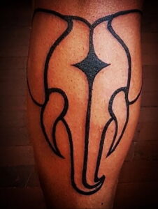 Фото интересного рисунка татуировки 08.01.2021 №1182 -interesting tattoo- tatufoto.com