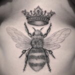 Фото тату мохнатый полосатый шмель 03.01.2021 №078 -bumblebee tattoo- tatufoto.com