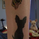 Фото тату мохнатый полосатый шмель 03.01.2021 №112 -bumblebee tattoo- tatufoto.com
