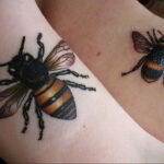 Фото тату мохнатый полосатый шмель 03.01.2021 №152 -bumblebee tattoo- tatufoto.com