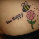 Фото тату мохнатый полосатый шмель 03.01.2021 №189 -bumblebee tattoo- tatufoto.com
