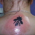Фото тату мохнатый полосатый шмель 03.01.2021 №229 -bumblebee tattoo- tatufoto.com
