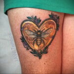 Фото тату мохнатый полосатый шмель 03.01.2021 №331 -bumblebee tattoo- tatufoto.com