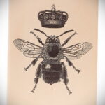 Фото тату мохнатый полосатый шмель 03.01.2021 №336 -bumblebee tattoo- tatufoto.com