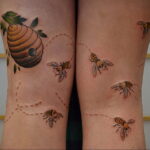 Фото тату мохнатый полосатый шмель 03.01.2021 №367 -bumblebee tattoo- tatufoto.com