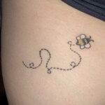 Фото тату мохнатый полосатый шмель 03.01.2021 №540 -bumblebee tattoo- tatufoto.com