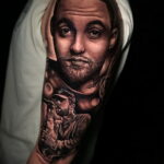 Фото тату портрет Мак Миллера 20.01.2021 №0080 - Mac Miller tattoo - tatufoto.com
