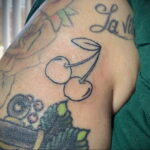 Фото тату рисунок вишня 07.01.2021 №082 -cherry tattoo- tatufoto.com
