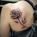 Фото тату роза для девушки 25.01.2021 №0050 - rose tattoo for girls - tatufoto.com