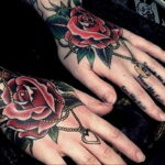 Фото тату роза на руке 25.01.2021 №0021 - rose tattoo on hand - tatufoto.com