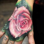 Фото тату роза на руке 25.01.2021 №0064 - rose tattoo on hand - tatufoto.com