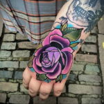 Фото тату роза на руке 25.01.2021 №0072 - rose tattoo on hand - tatufoto.com