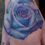 Фото тату роза на руке 25.01.2021 №0074 - rose tattoo on hand - tatufoto.com