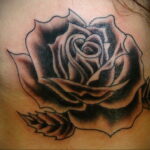 Фото тату с черной розой 25.01.2021 №0050 - black rose tattoo - tatufoto.com