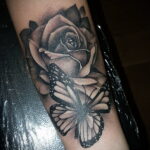 Фото тату с черной розой 25.01.2021 №0080 - black rose tattoo - tatufoto.com