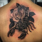 Фото тату скорпион на спине 16.01.2021 №0021 -scorpion back tattoo- tatufoto.com