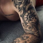 Фото тату часы для мужчины 19.01.2021 №0046 -tattoo clock for men-tatufoto.com