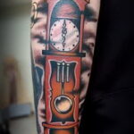 Фото тату часы для мужчины 19.01.2021 №0053 -tattoo clock for men-tatufoto.com
