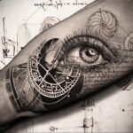 Фото тату часы и глаз 19.01.2021 №0025 -eye tattoo clock-tatufoto.com