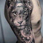 Фото тату часы и лев 19.01.2021 №0009 -lion clock tattoo-tatufoto.com