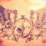 Фото тату часы на груди 17.01.2021 №0052 -clock tattoo on chest-tatufoto.com