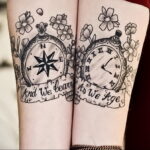 Фото тату часы на предплечье 19.01.2021 №0018 -forearm clock tattoo-tatufoto.com