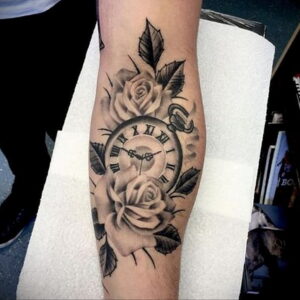 Фото тату часы на предплечье 19.01.2021 №0072 -forearm clock tattoo-tatufoto.com