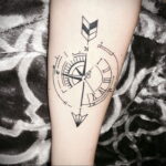 Фото тату часы на предплечье 19.01.2021 №0073 -forearm clock tattoo-tatufoto.com