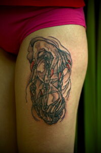 Фото тату часы песочные 19.01.2021 №0079 -hourglass tattoo-tatufoto.com
