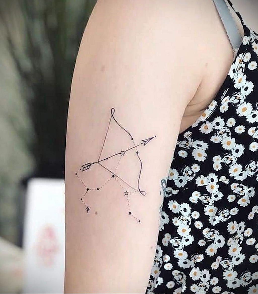 Фото мини тату стрелец 02.02.2021 № 0019 - mini tattoo sagittarius - tatufo...