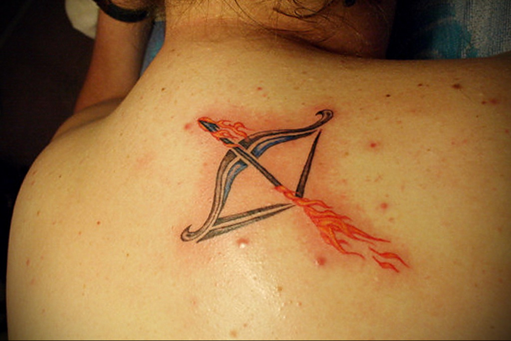 Фото тату стредец для девушки 02.02.2021 № 0026 - Sagittarius tattoo for gi...