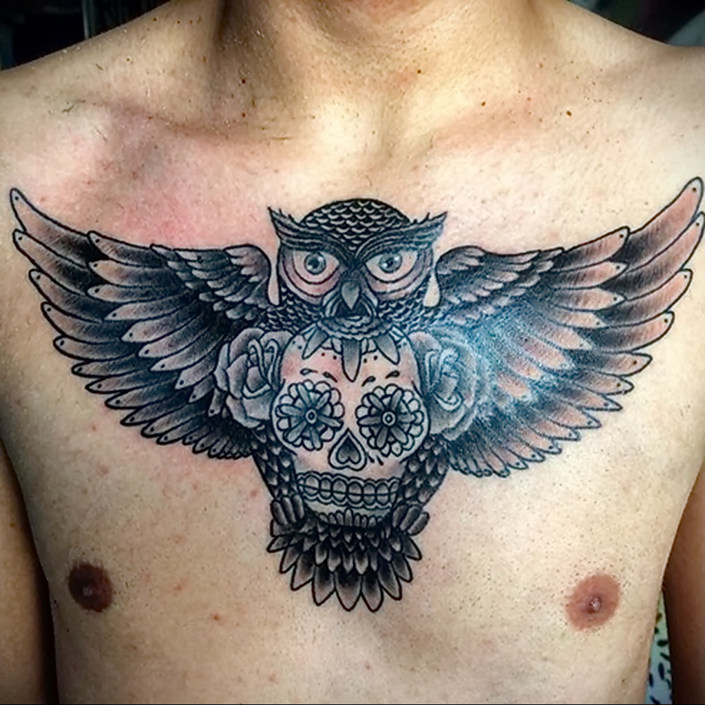 пример рисунка тату сова на груди 15.02.2021 № 0030 - owl tattoo on chest -...