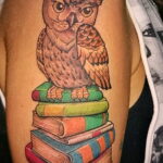 Фото Книги в женской тату 27.02.2021 №045 - Books in a woman's tattoo - tatufoto.com
