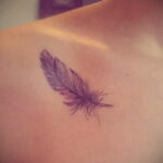 Фото Перо - женский рисунок тату 27.02.2021 №027 - Feather tattoo - tatufoto.com
