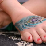Фото Перо - женский рисунок тату 27.02.2021 №038 - Feather tattoo - tatufoto.com
