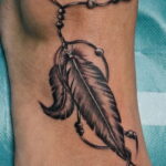 Фото Перо - женский рисунок тату 27.02.2021 №052 - Feather tattoo - tatufoto.com