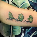 Фото пример рисунка татуировки с муравьем 21.03.2021 №002 - ant tattoo - tatufoto.com