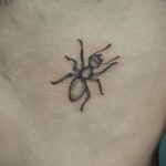 Фото пример рисунка татуировки с муравьем 21.03.2021 №018 - ant tattoo - tatufoto.com
