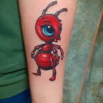 Фото пример рисунка татуировки с муравьем 21.03.2021 №128 - ant tattoo - tatufoto.com