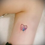 Фото рисунок тату маленькое сердце 09.02.2021 №0031 - heart tattoo small - tatufoto.com