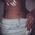 Фото рисунок тату маленькое сердце 09.02.2021 №0039 - heart tattoo small - tatufoto.com