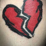 Фото тату разбитое сердце 04.02.2021 №0006 - broken heart tattoo - tatufoto.com