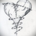 Фото тату разбитое сердце 04.02.2021 №0057 - broken heart tattoo - tatufoto.com