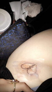 Фото тату разбитое сердце 04.02.2021 №0058 - broken heart tattoo - tatufoto.com