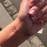 Фото тату сердце для девушки 04.02.2021 №0097 - heart tattoo for girls - tatufoto.com