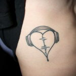 Фото тату сердце для мужчины 04.02.2021 №0011 - heart tattoo for men - tatufoto.com